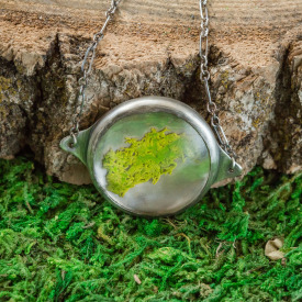 A Green Mossy Realm Necklace